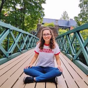 Meet your Posher, Lisa